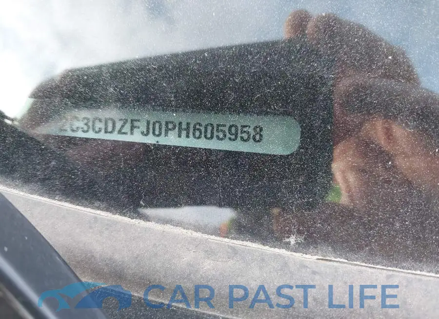 2C3CDZFJ0PH605958# 9