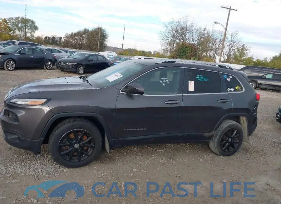 1C4PJLCS9FW770679# 14