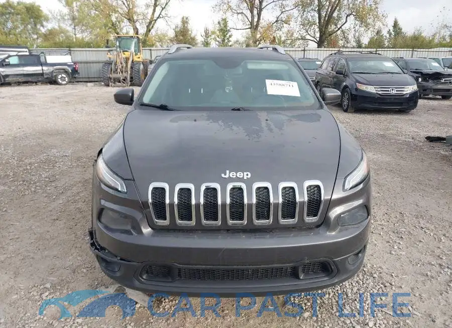 1C4PJLCS9FW770679# 12