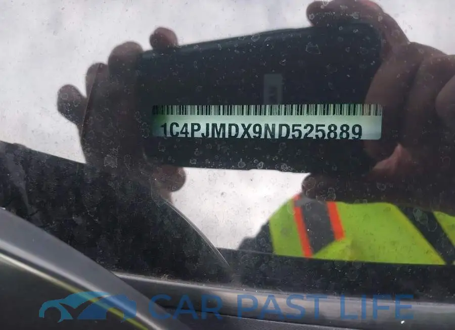 1C4PJMDX9ND525889# 9