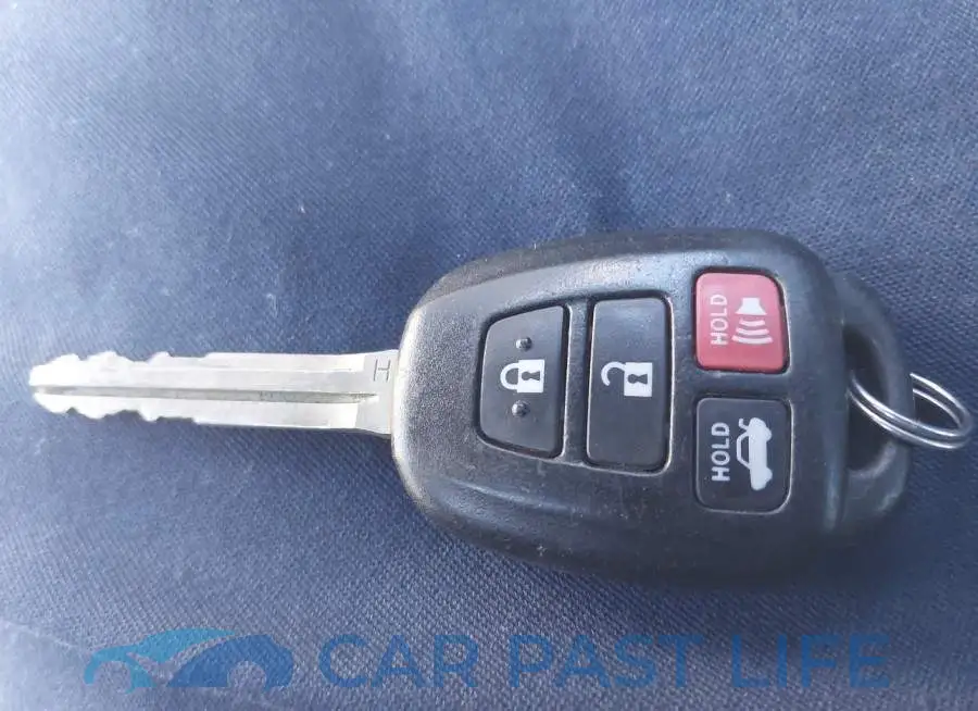 5YFBURHE2KP889975# 11