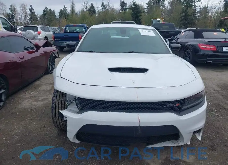 2C3CDXHG8PH611870# 11