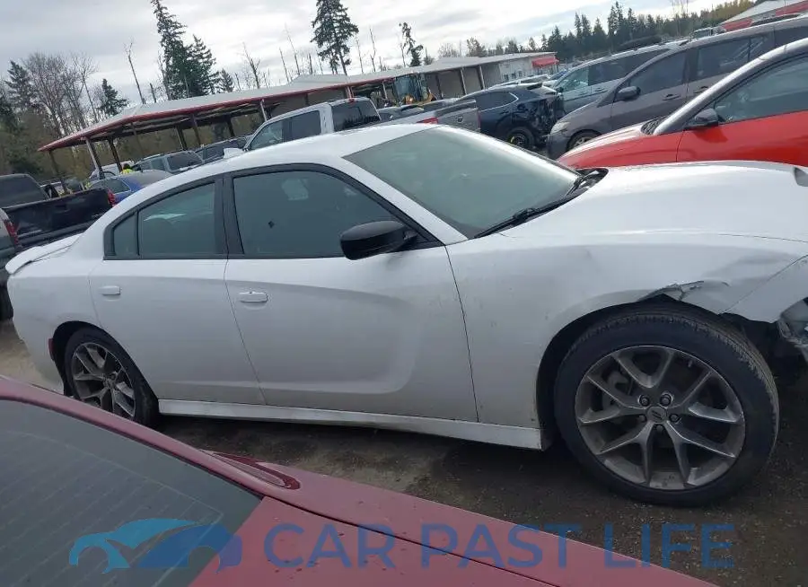 2C3CDXHG8PH611870# 12