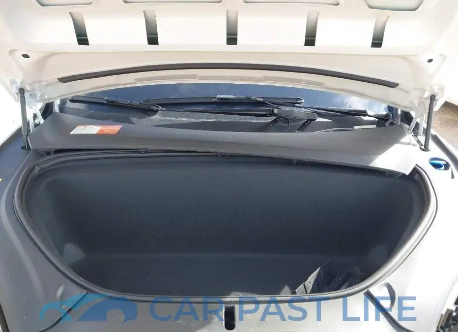 5YJXCAE42GF001203# 10