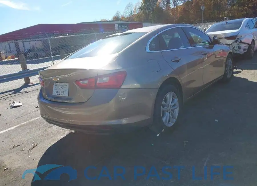 1G1ZD5ST3JF126392# 4
