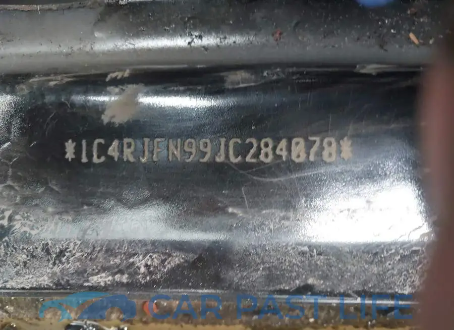 1C4RJFN99JC284078# 9