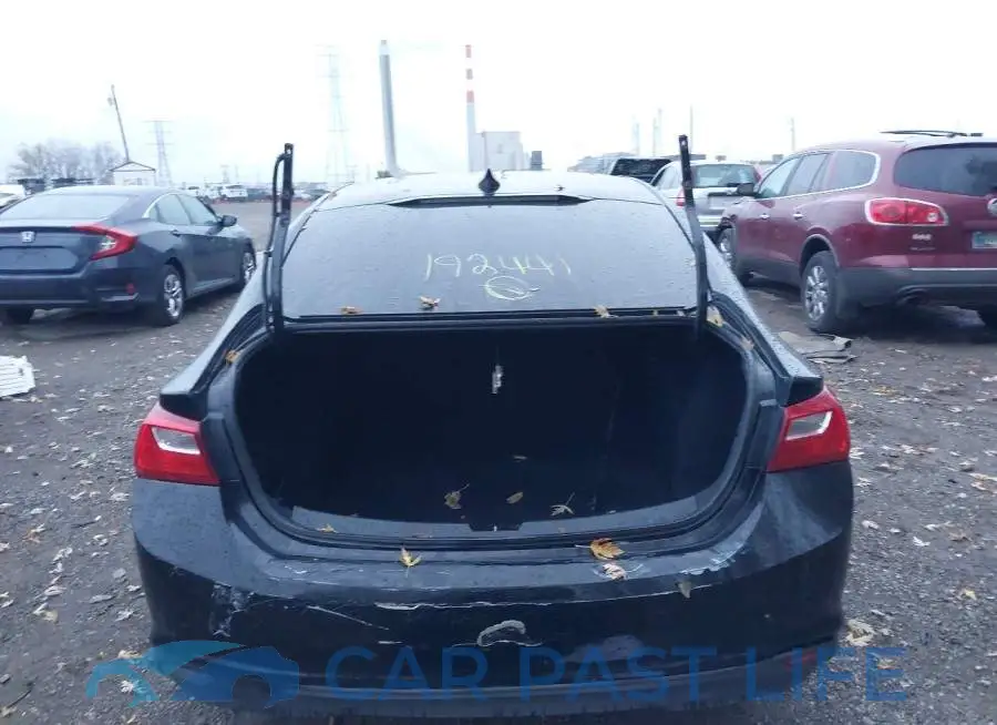 1G1ZB5ST2KF192441# 17