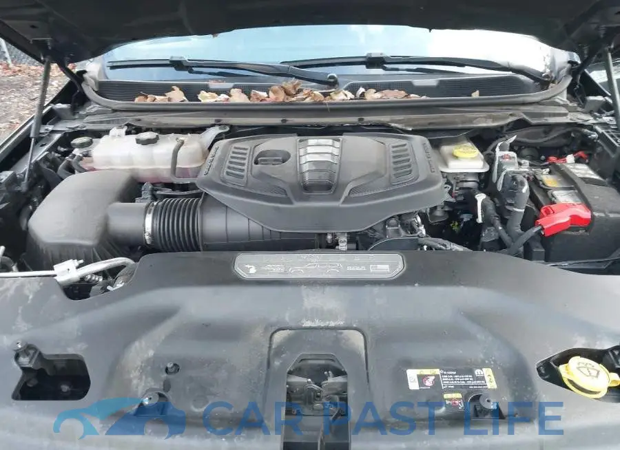 1C4SJVDP0RS171570# 10