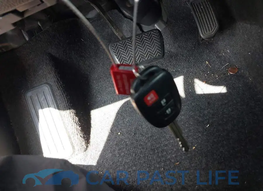 2T3ZFREV2GW246164# 11