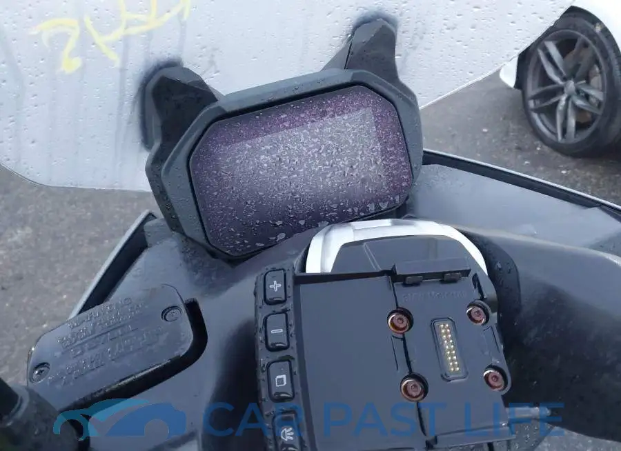 WB40C6301RS916855# 7