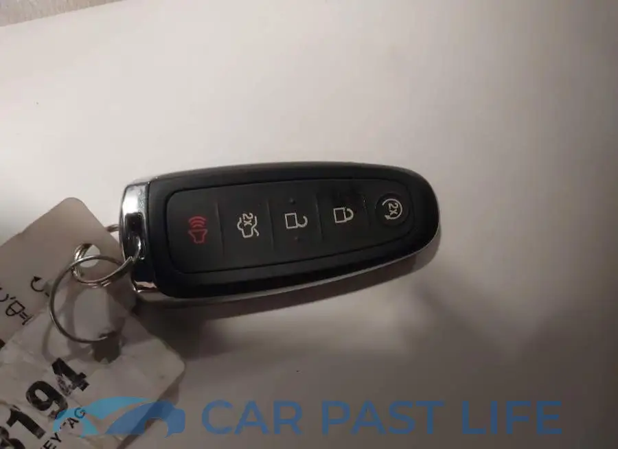 1FMCU9J91FUA49756# 11