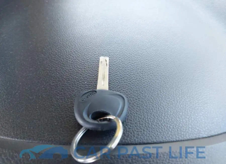 KNADM4A33G6572190# 11