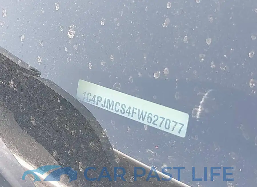 1C4PJMCS4FW627077# 17