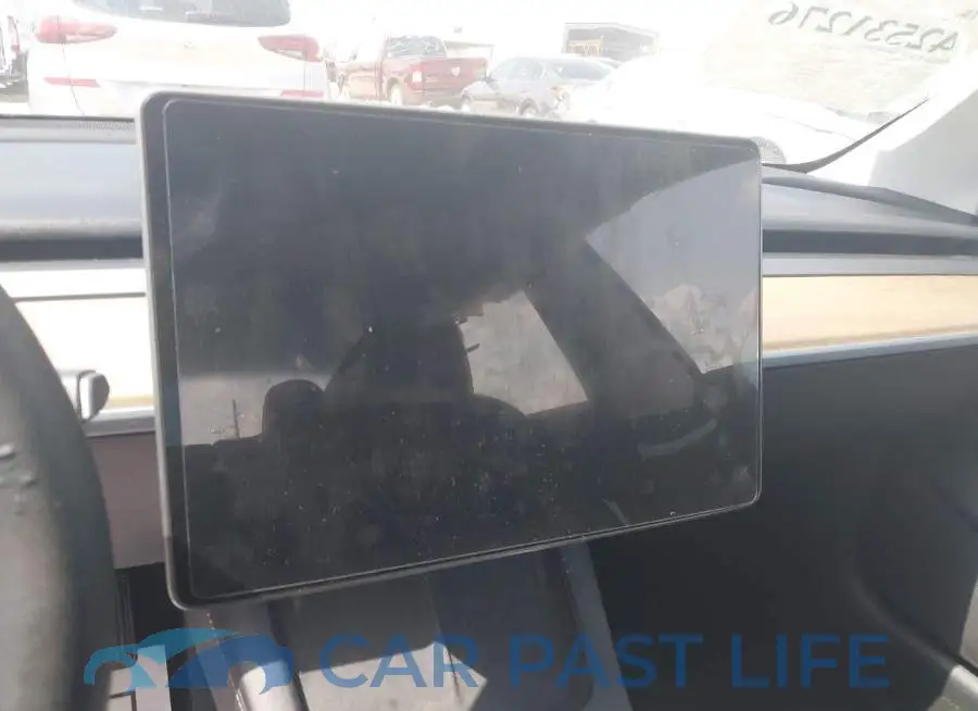 5YJ3E1EA6PF599262# 16