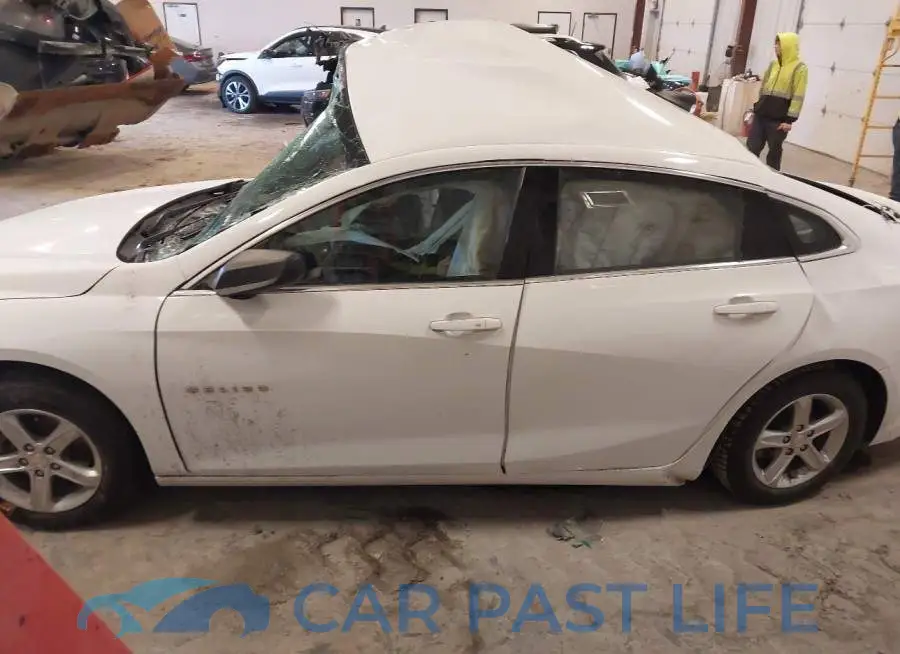 1G1ZC5ST6PF126057# 14