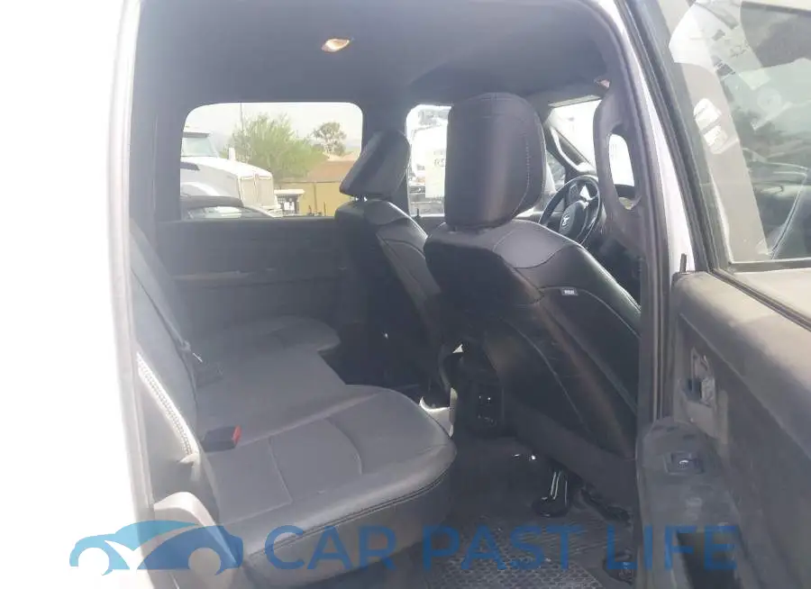 3C7WR3GJ2PG520905# 6