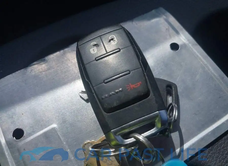 3C7WR3GJ2PG520905# 10