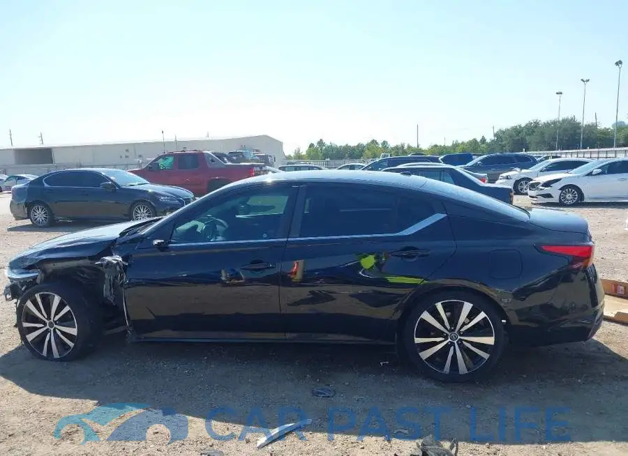 1N4BL4CV9KC161727# 14