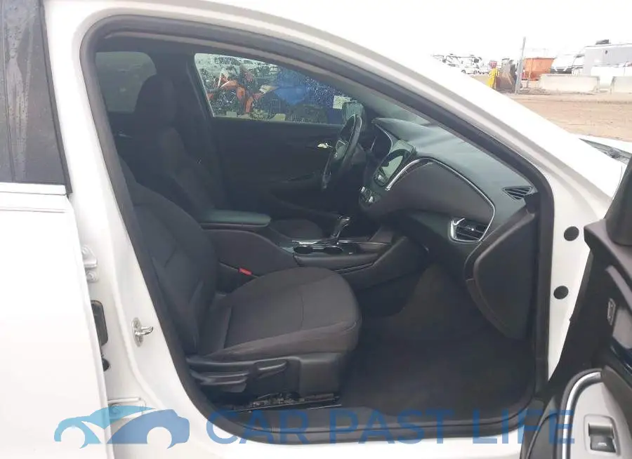 1G1ZD5ST2JF146620# 5