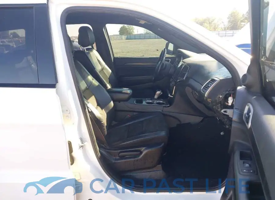 1C4RJEAG8LC295641# 5