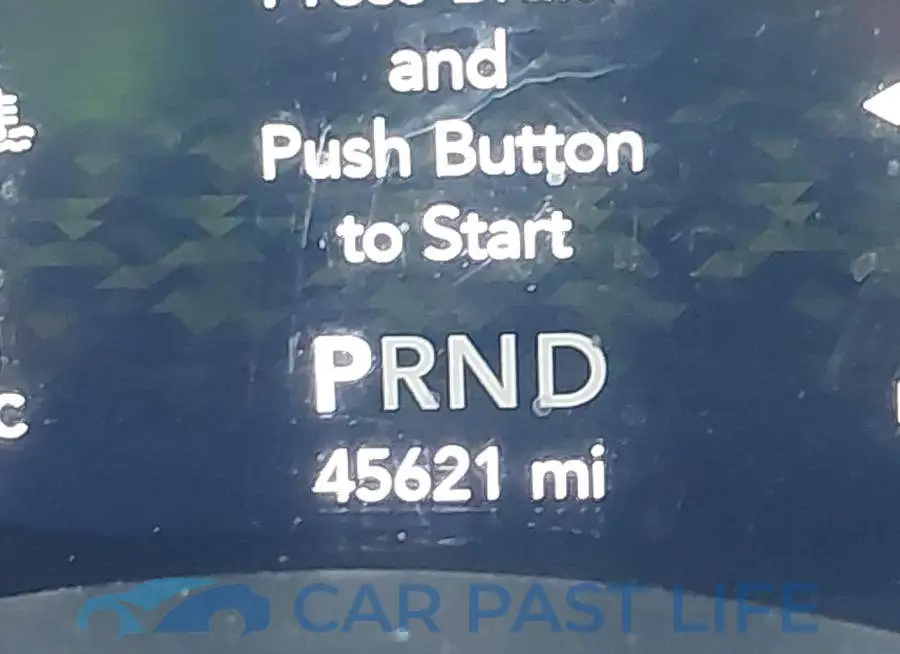 1C4HJXFG0JW265626# 16
