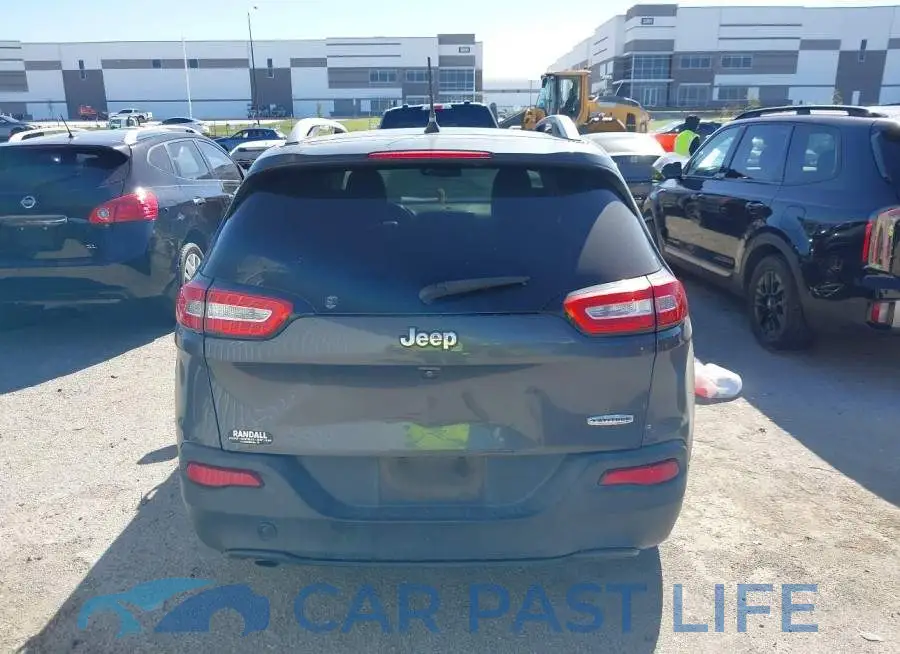 1C4PJLCB7HW592175# 16