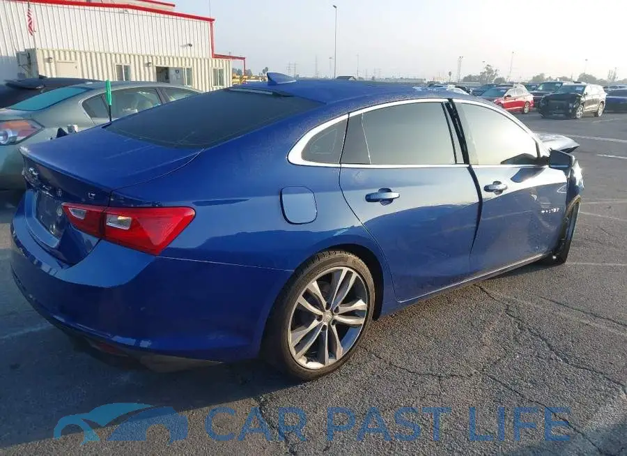 1G1ZD5ST8PF211740# 4