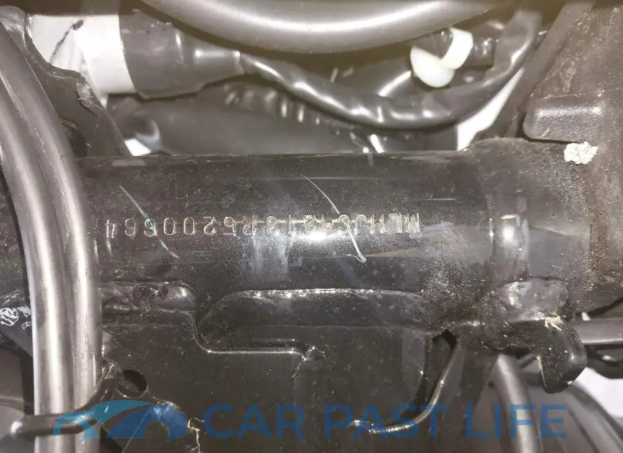 MLHJC9213R5200664# 10