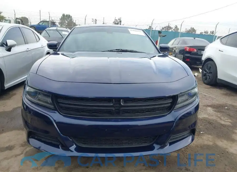 2C3CDXBG6GH292672# 13