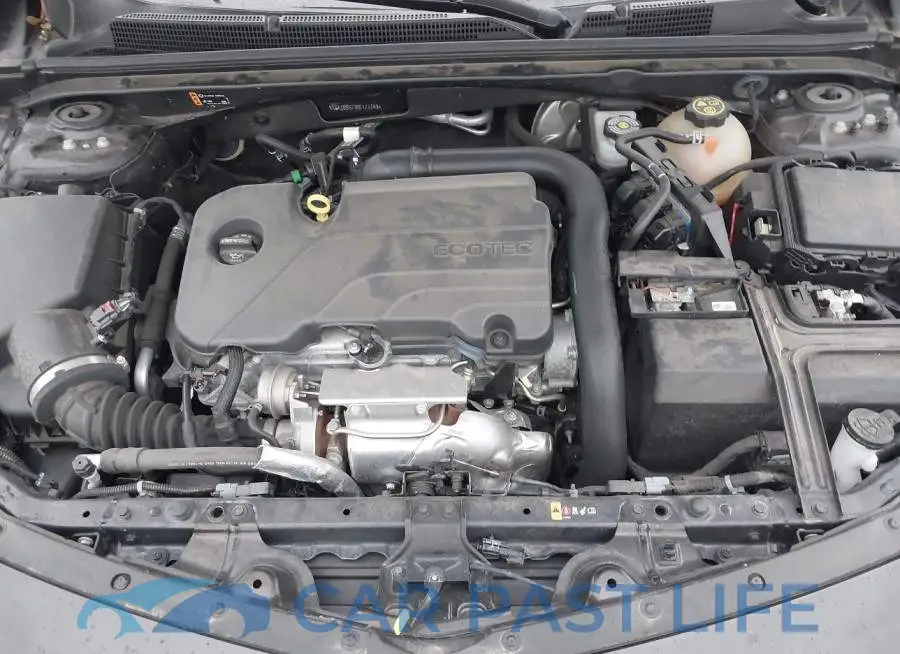 1G1ZD5ST3NF171743# 10
