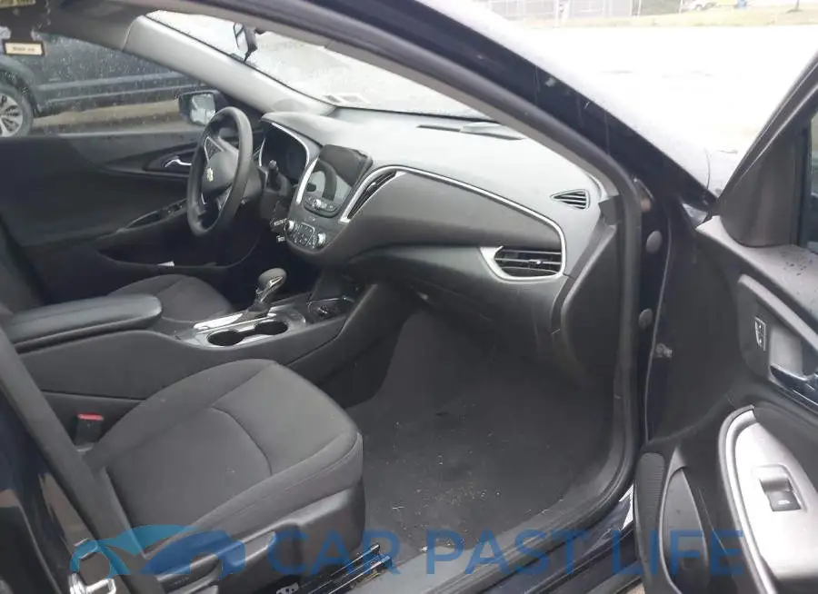 1G1ZD5ST3NF171743# 5