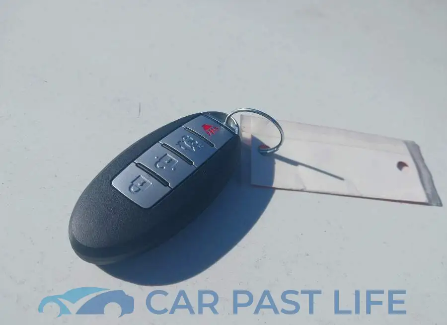 1N4AZ0CP9FC308543# 11
