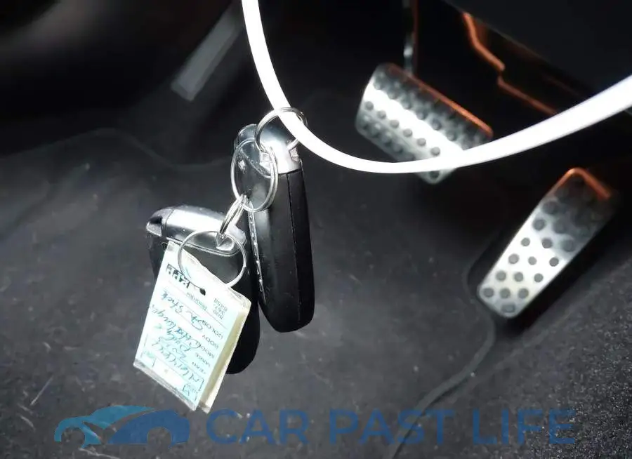 2C3CDZBT7PH614647# 11