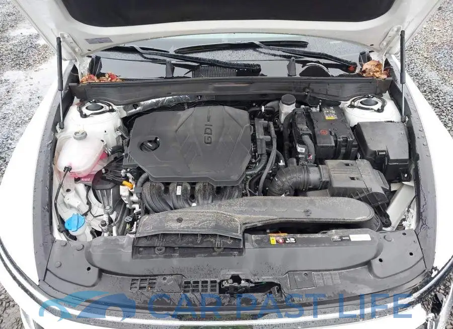 KMHL64JAXSA437801# 10