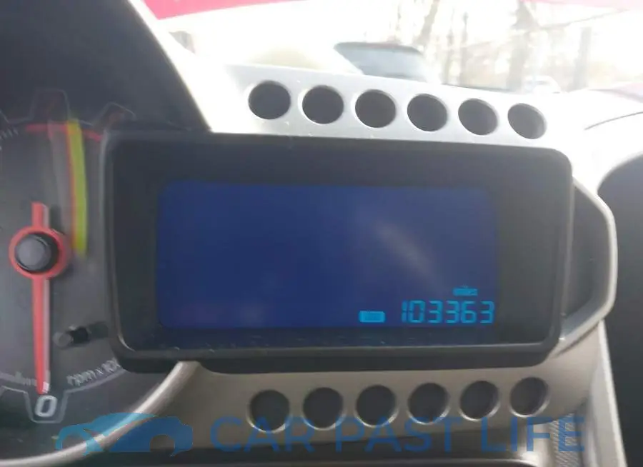 1G1JC6SGXF4194667# 14