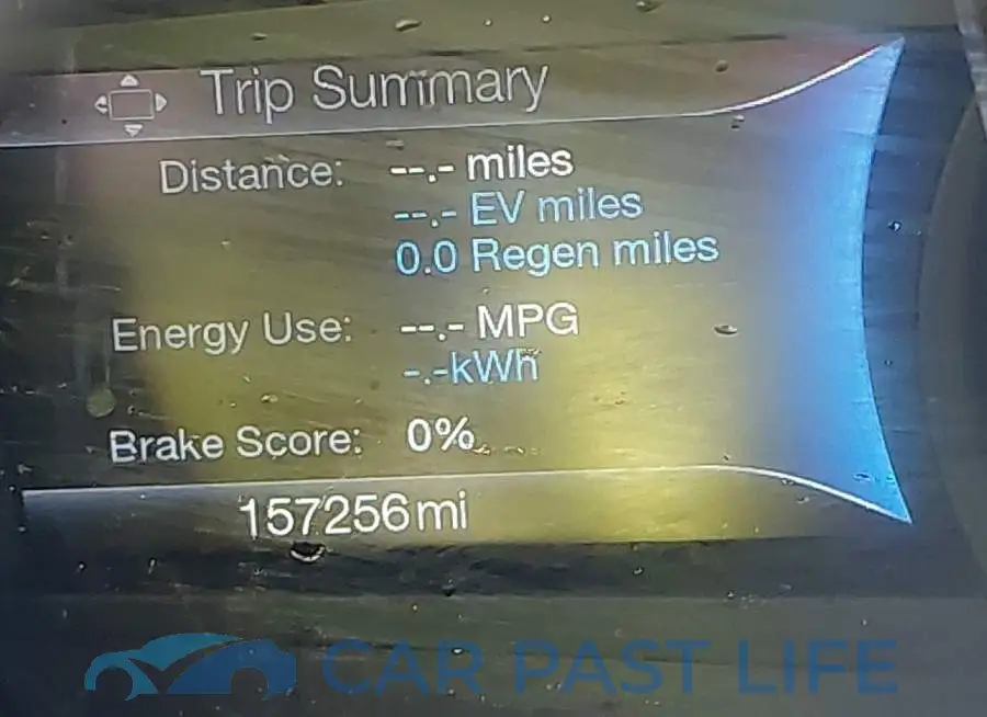 3FA6P0SU1HR255313# 15