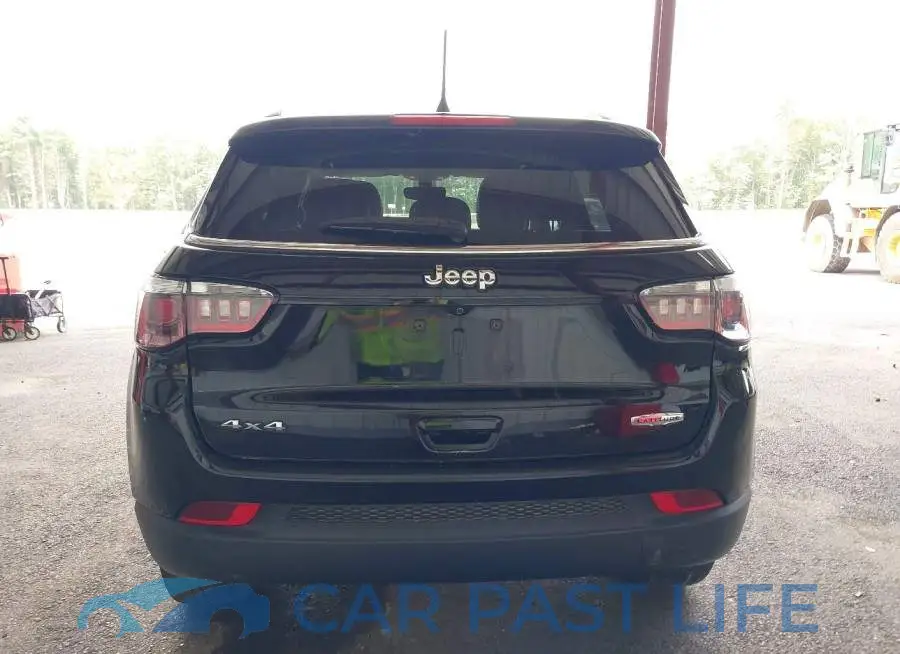 3C4NJDBB4JT457018# 16