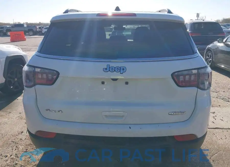 3C4NJDBN8RT109650# 16
