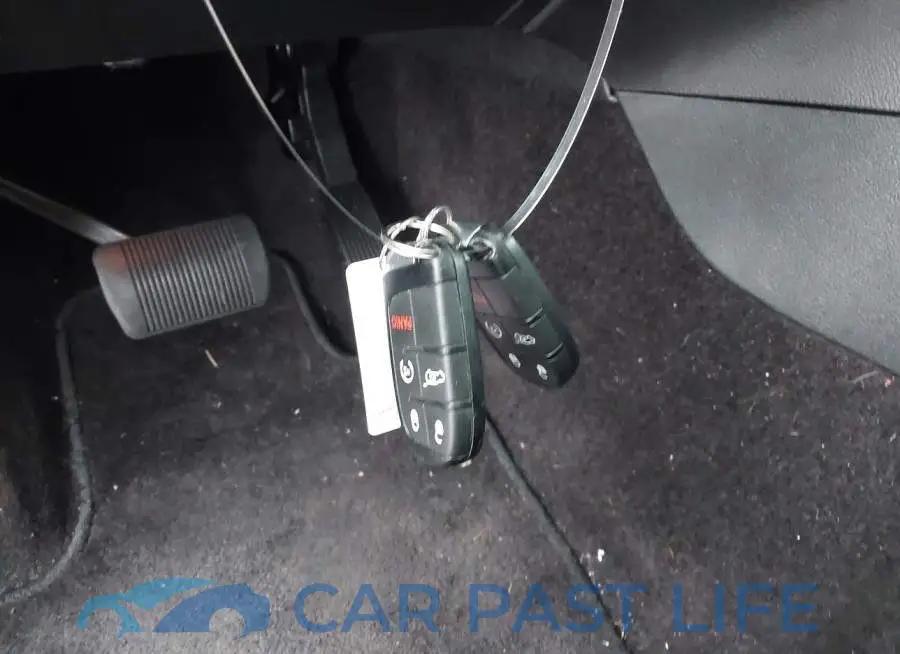 1C4RJFAG7JC375516# 11