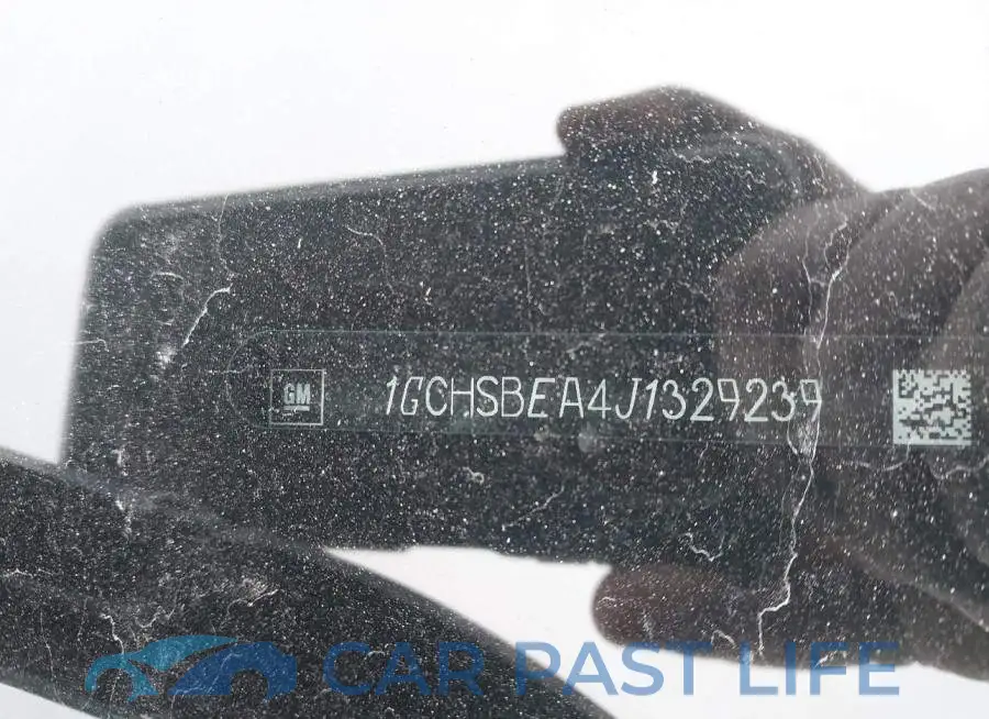 1GCHSBEA4J1329239# 9
