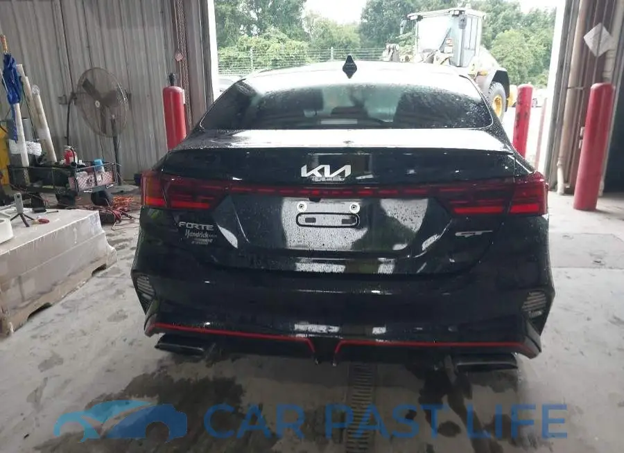 3KPF44AC9RE832598# 16