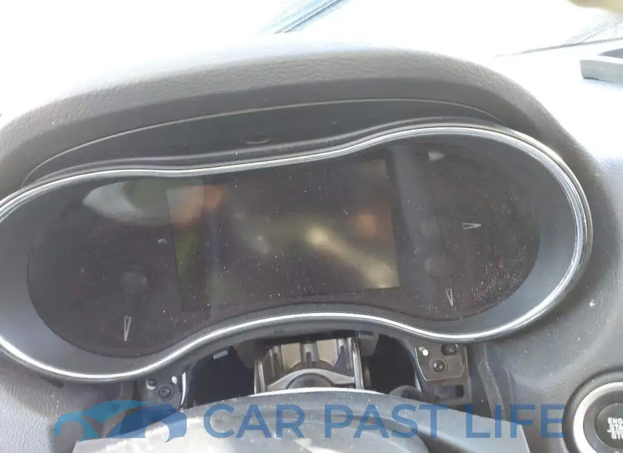 1C4RDJAG2HC686212# 7
