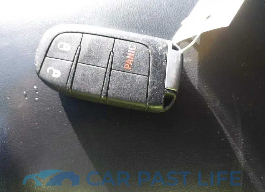 1C4RDJAG2HC686212# 11