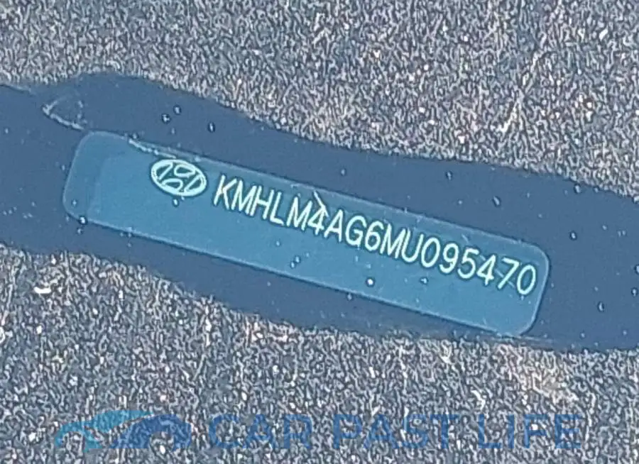 KMHLM4AG6MU095470# 9