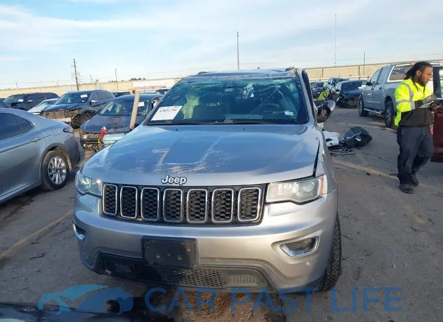 1C4RJEAG9HC950235# 12