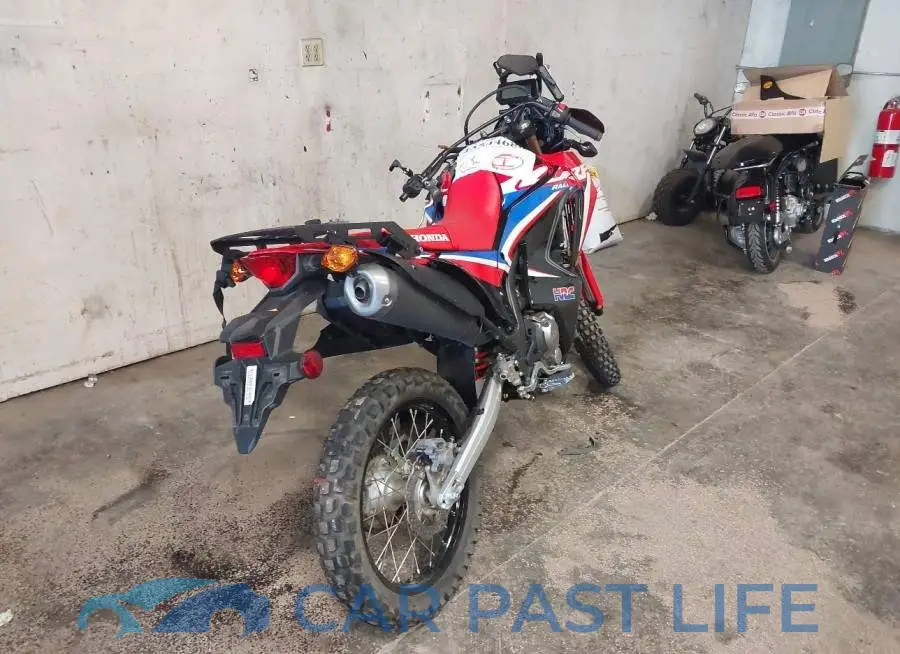 MLHND1609R5300527# 4