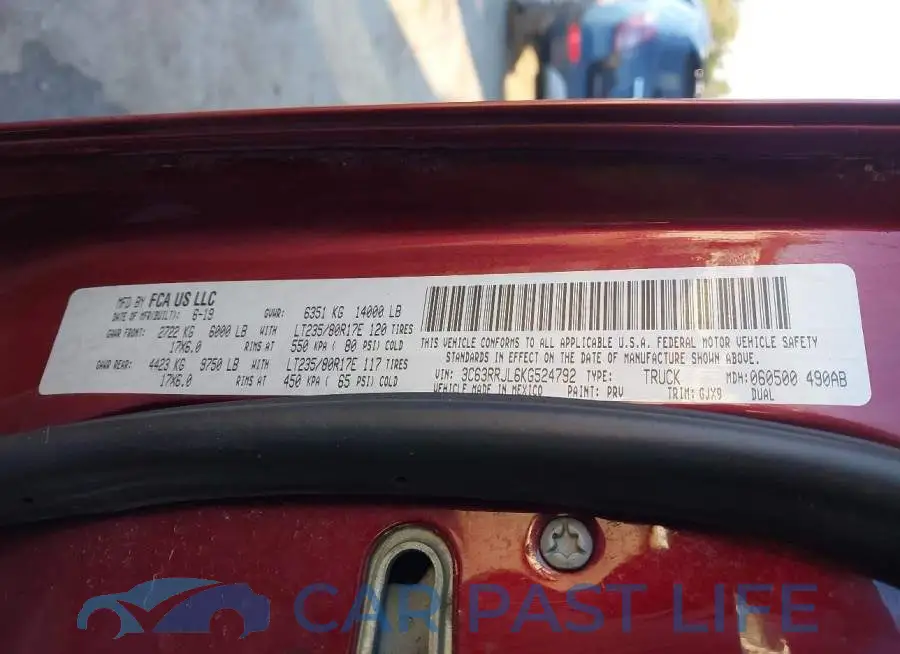 3C63RRJL6KG524792# 8