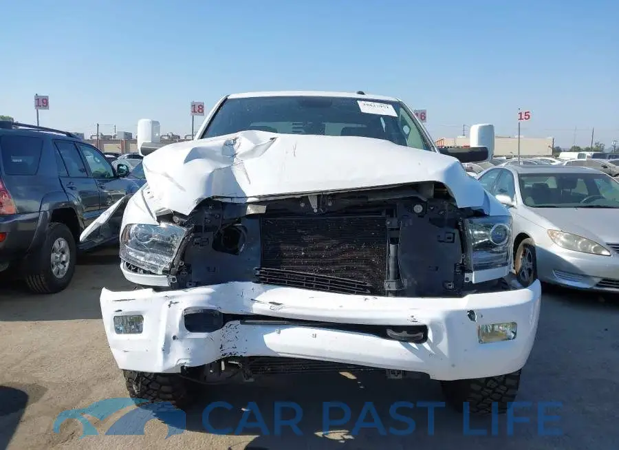 3C6UR5CL6JG119542# 12