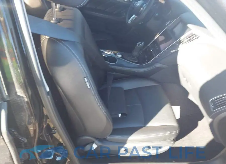 JN1EV7BR8NM340883# 5