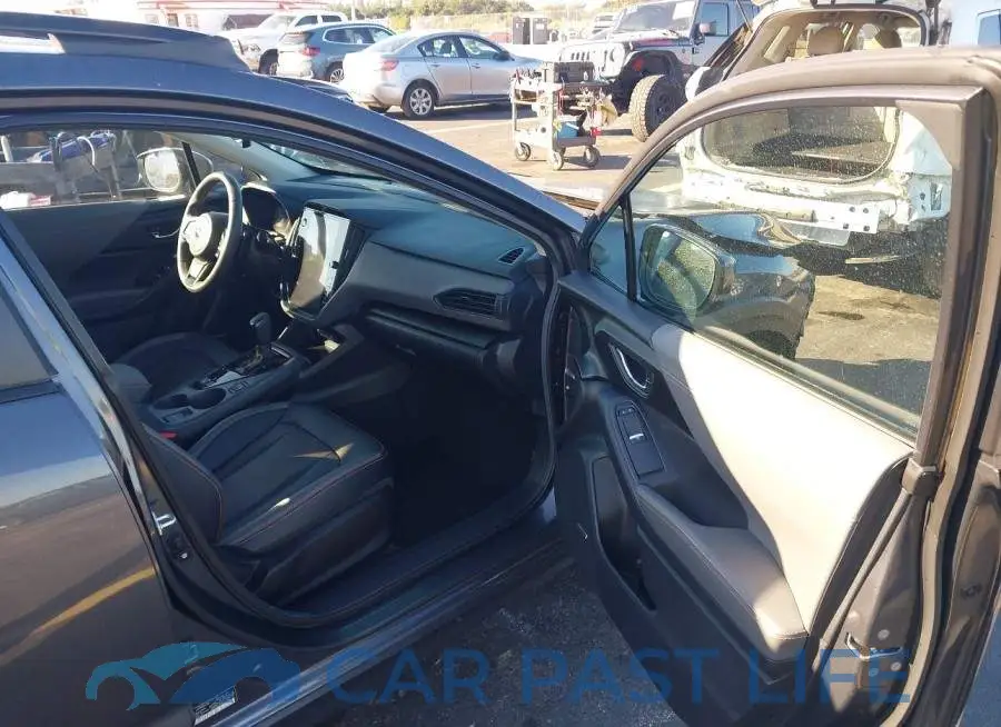 4S4GUHN6XR3724591# 5